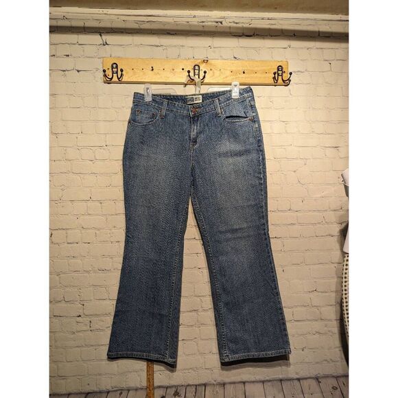 Levi's mid-rise bootcut jeans size 14 short * - Picture 1 of 4